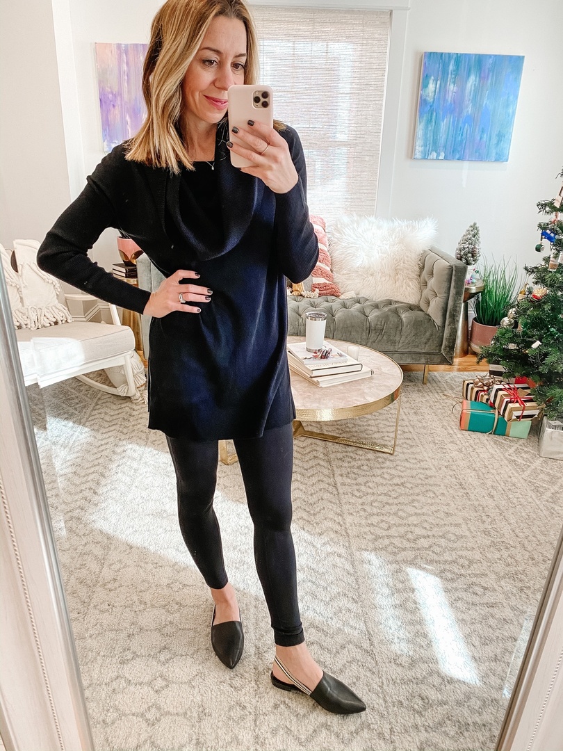 9 Tunics that work best with leggings - The Motherchic