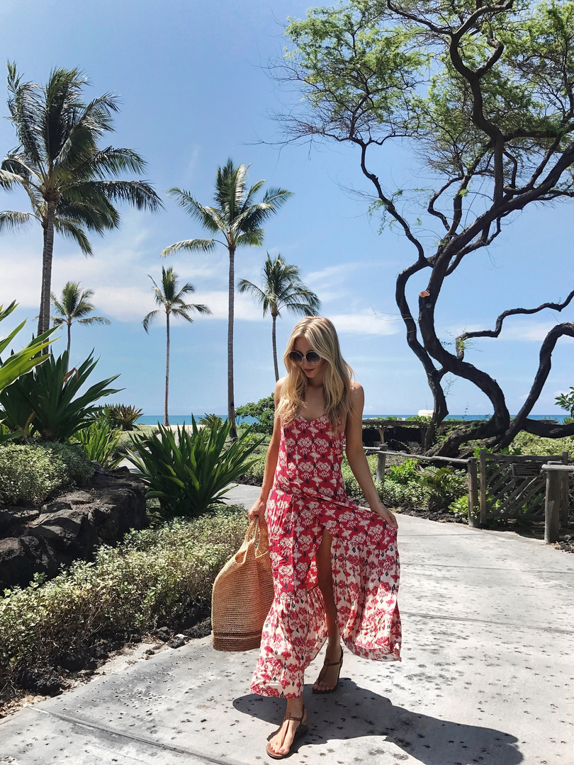 Poolside at the Four Seasons Hualalai Resort #hawaii #bikini #maxidress #swimstyle #aloha #lookoftheday #ootd #springstyle #currentlywearing #todaysdetails #getthelook