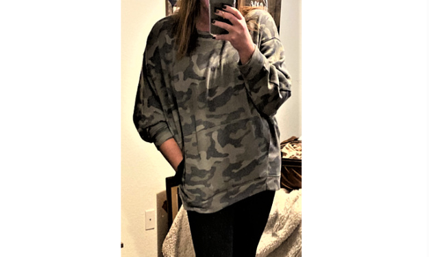 express oversized camo sweatshirt