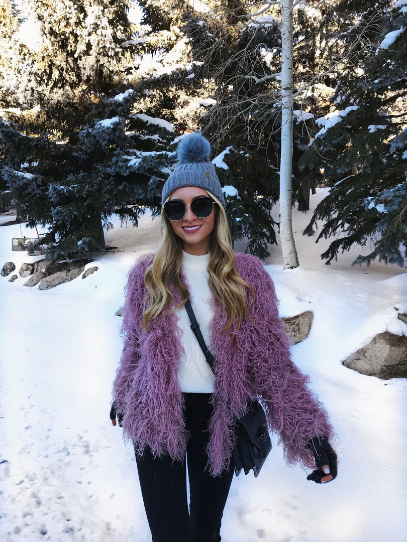Park City #ootd #winterstyle #snow #lookoftheday #ootd #MyShopStyle #wearitloveit #todaysdetails #shopthelook #currentlywearing