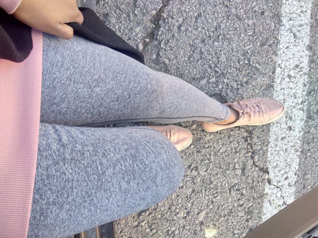 zella taryn jogger pants