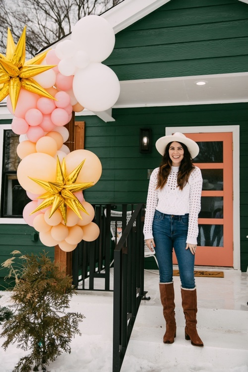 How to Wear Cowboy Boots - Greta Hollar