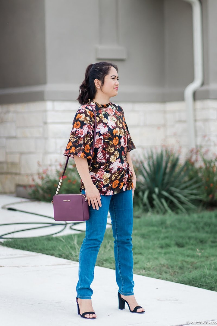 Sandals and H\u0026M Shortsleeve Tops 