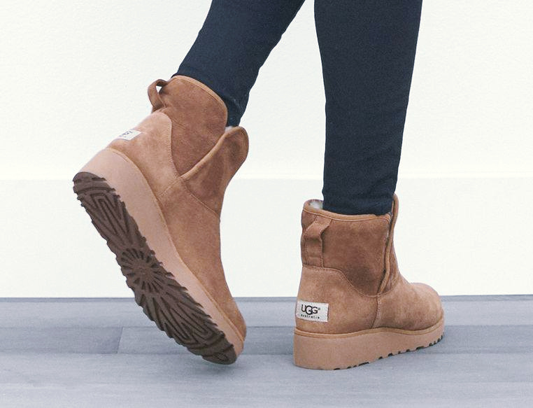 ugg short wedge boots