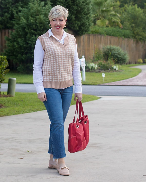 Look by Savvy Southern Chic featuring Sdencin Women Houndstooth Pattern Knit Sweater Vest Sleeveless Loose V-Neck 90s Waistcoat Pullover Knitwear Top