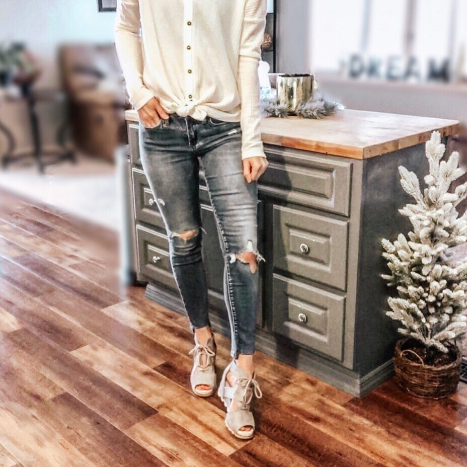 Look by Marla Gustafson featuring Sky And Sparrow Tie Front Cream Womens Thermal