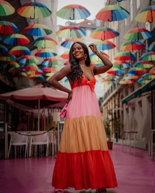 Under my umbrella… matching my surroundings in this gorgeous maxi dress