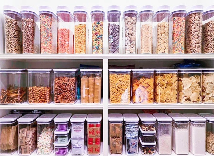 https://i.shopstyle-cdn.com/i/3fc94afb-643f-4f35-a587-e22805113f86/2b0-1f3/container-store-oxo-3-4-qt-medium-pop-cereal-dispenser-thehomeedit.jpeg