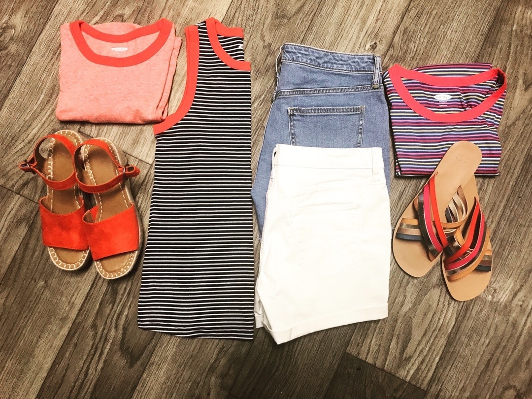 universal thread mid rise midi shorts