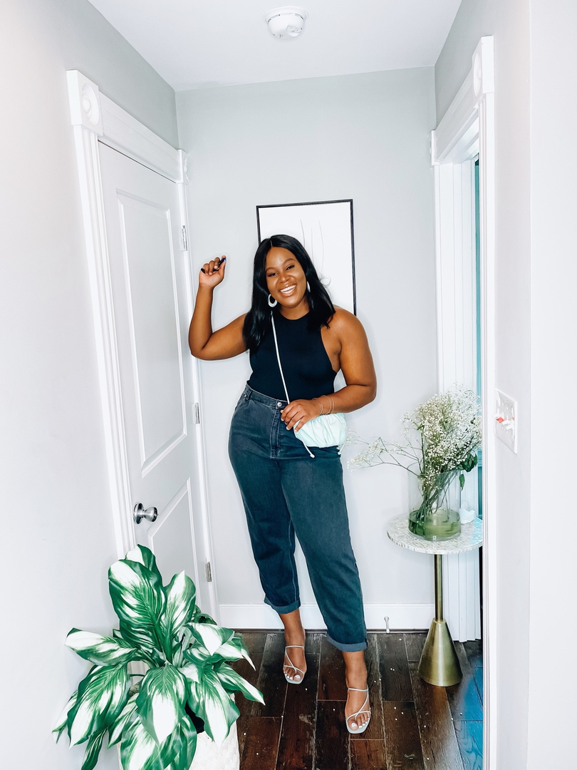 lightweight mom jeans