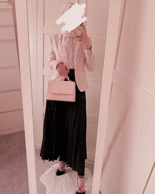 Fashion Look Featuring Karen Millen Floral Dresses and Karen ...