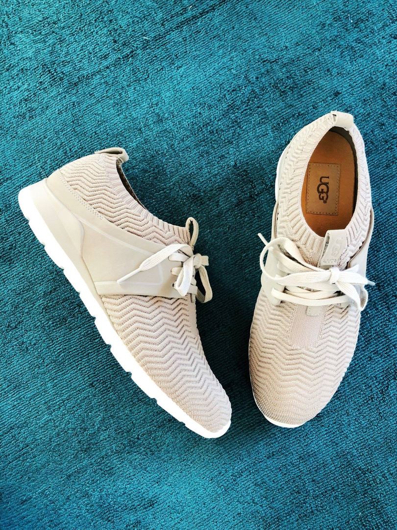 ugg willow sneakers
