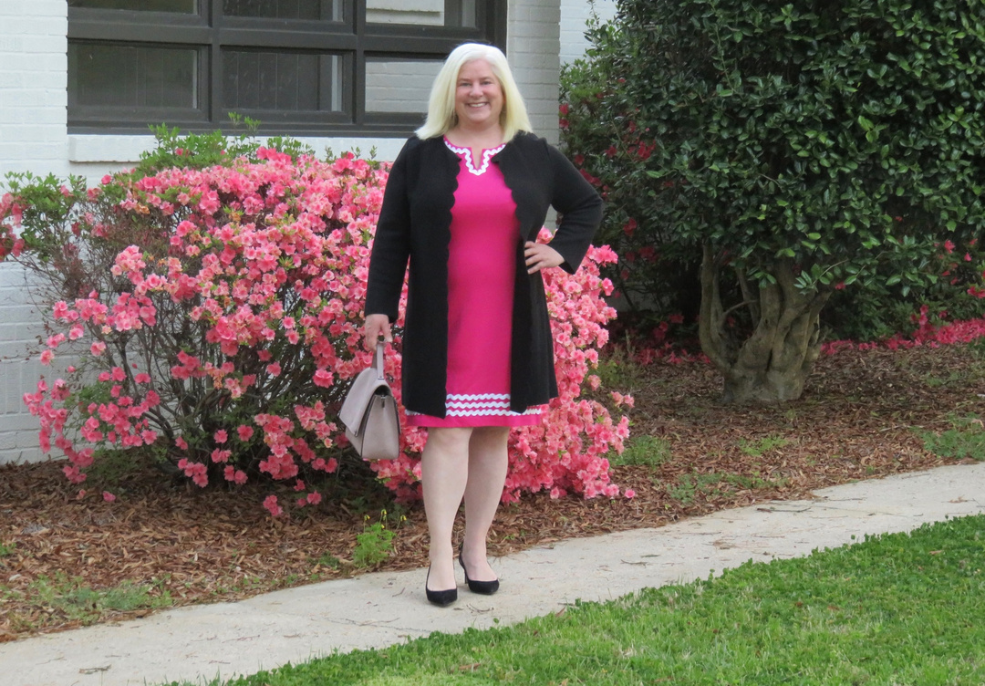 talbots-rickrack-trim-ponte-shift-dress-Juliaatwhenthegirlsrule.jpeg