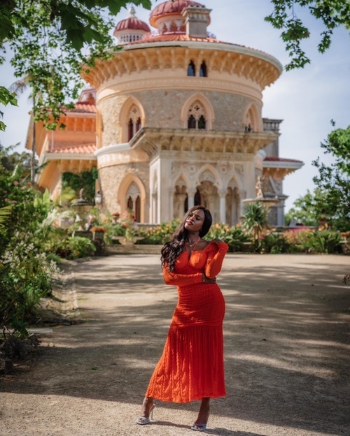 Princess vibes in Sintra. This dress is now 60% off