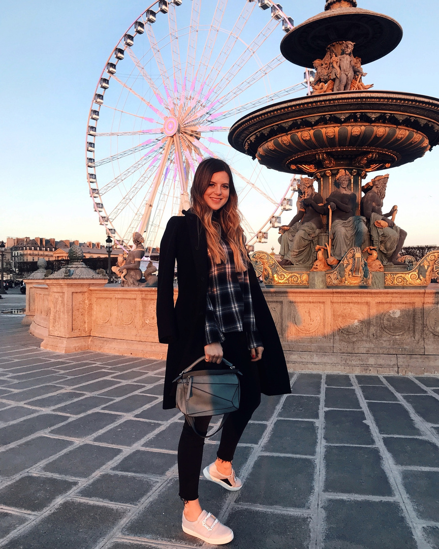 One of my favorite moments last week 🎡 #whatiwore #ootd #travelblog #travelblogger #blogger #pinterest #inspo #fashionblogger #blog #fashionblog #instablog #instafashion #outfitinspo #instastyle #ootdmagazine #igstyle #styleblogger #instagood #personalstyle #wiw #igfashion #hairinspo #ombre #paris