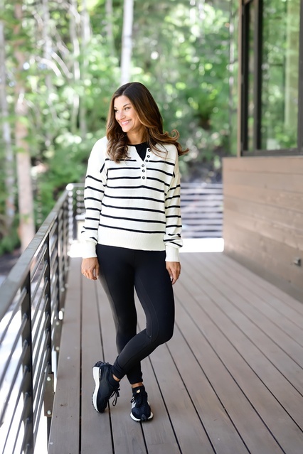 rtable look with a black and white striped sweater - Everything is true to size. Wearing a small in the sweater and leggings.