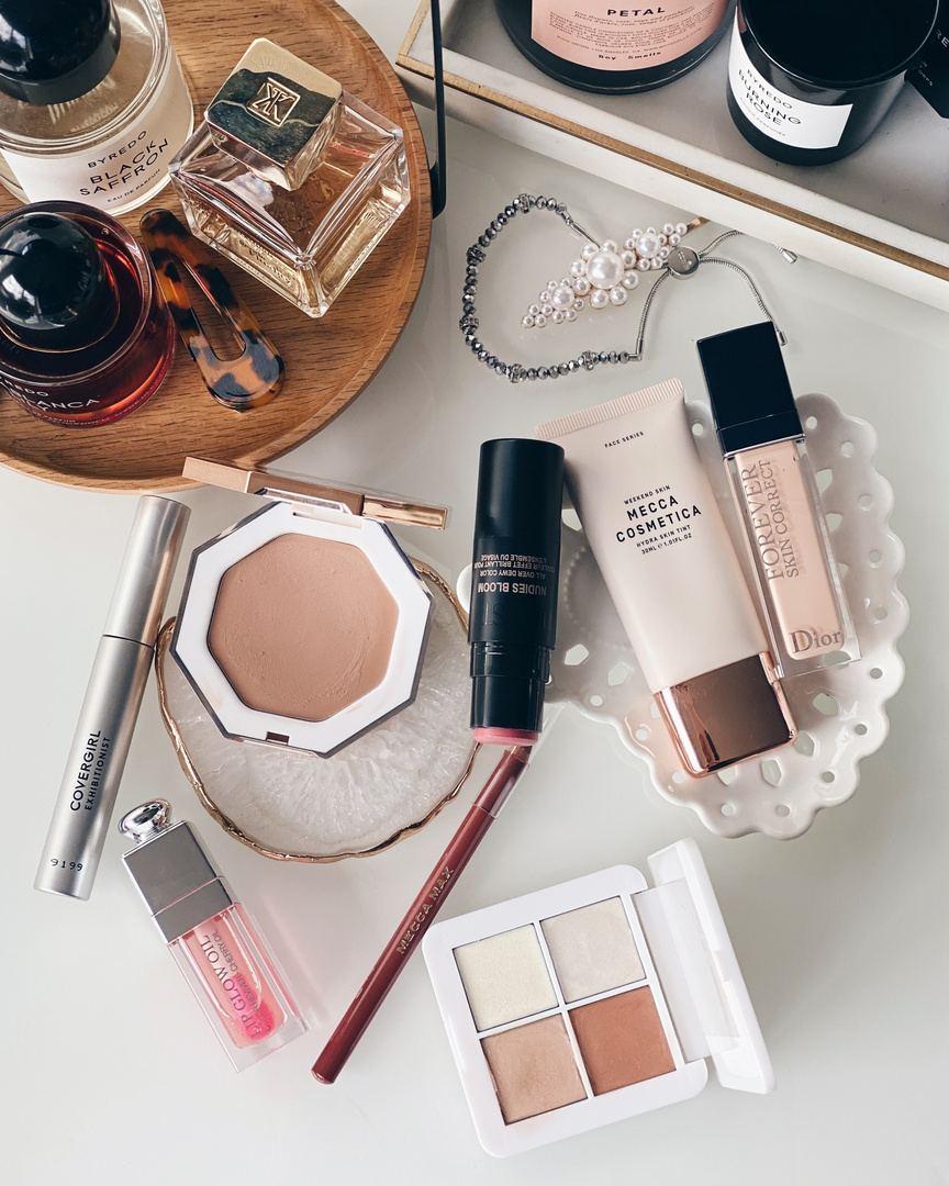 Aesthetic Fenty Clothing Logo Fenty Beauty