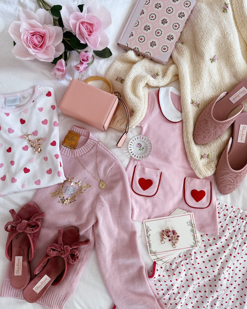 Look by galmeetsglam featuring Hearts Mini Waffle Maker