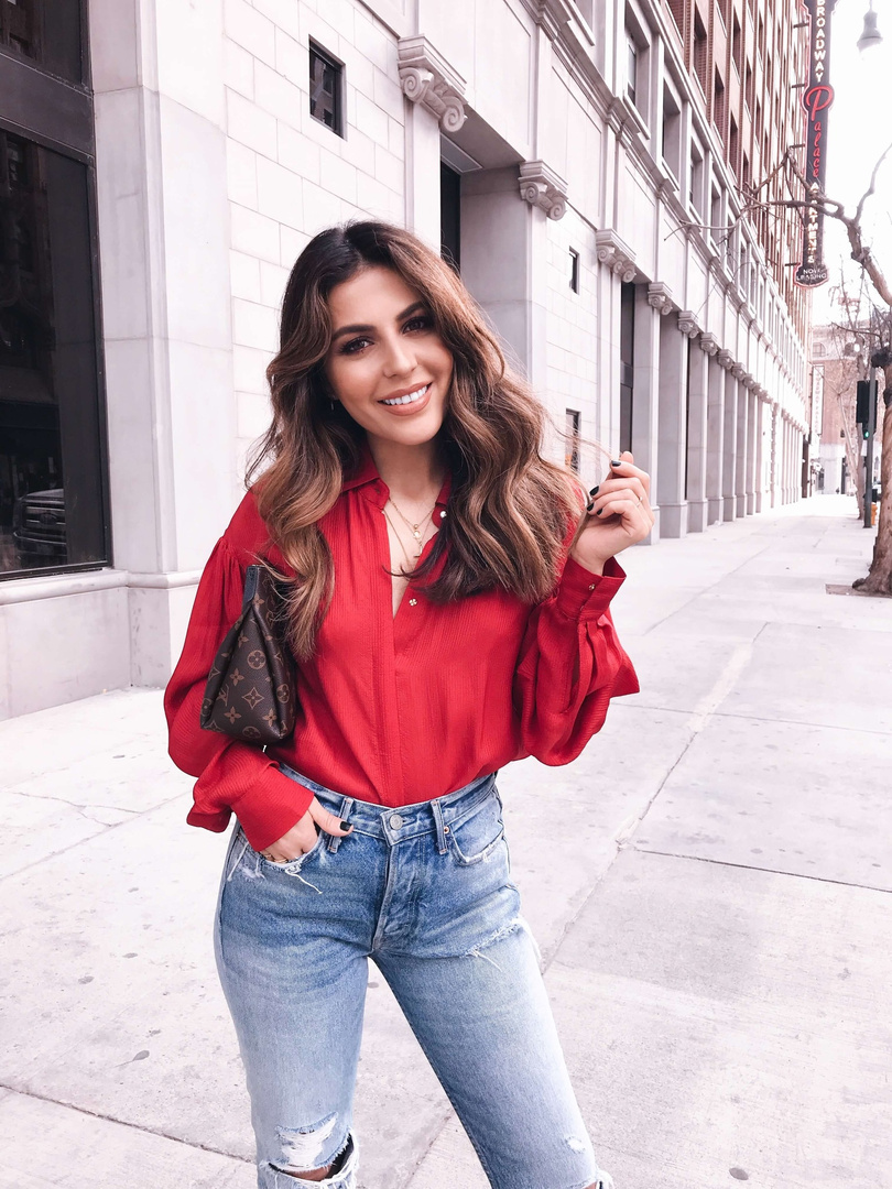 Distressed Denim x Red #distresseddenim #grlfrnddenim #jeansoutfit #casualoutfit #shopmyootd