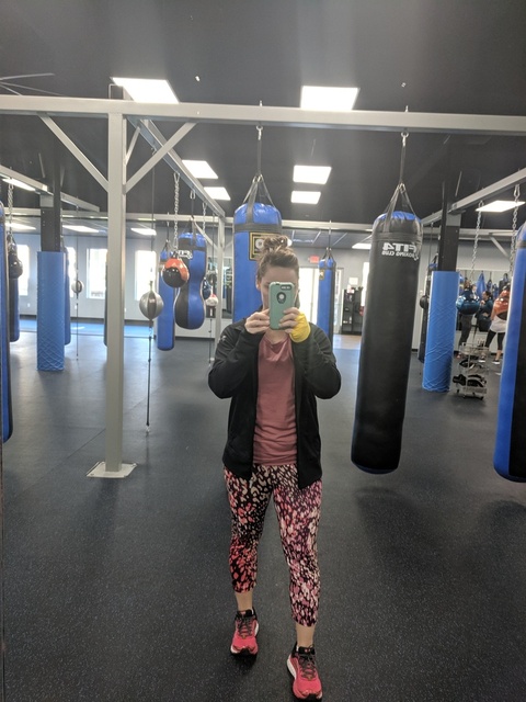 ow can you go wrong with plum and hot pink leopard print?! #coffeeandhugsblog #workout #workoutleggings #leopardprintleggings