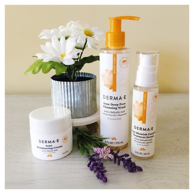 Derma E’s Acne line is an all natural, clean beauty solution to those pesky breakouts!👏🙌