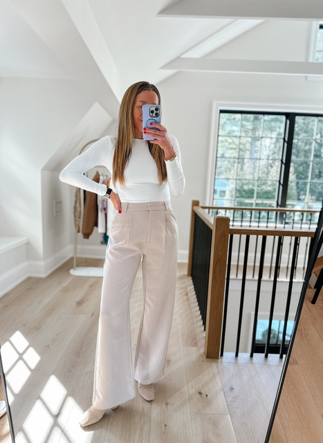 How to Wear Wide Leg Jeans - The Motherchic