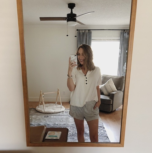 https://i.shopstyle-cdn.com/i/9828943b-a50a-4da3-8994-74cb72992769/1f2-1f4/madewell-relaxed-henley-t-shirt-societyofsumner.jpeg