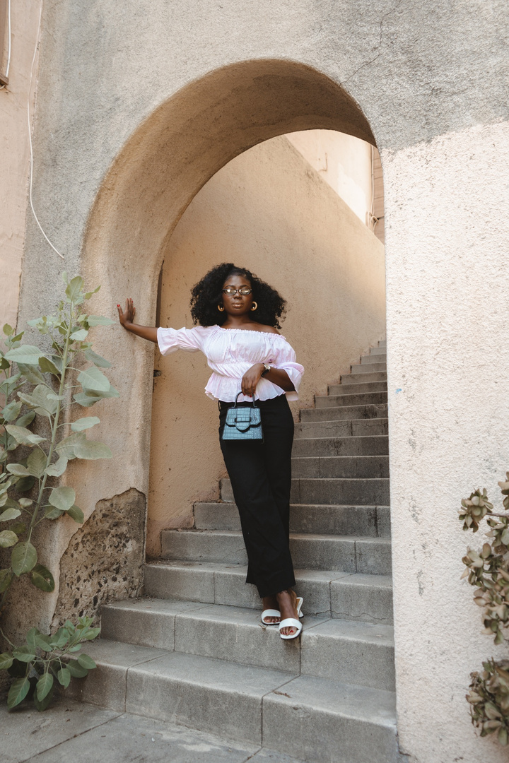 Look by Niké Ojekunle featuring Penny Pull-On Flare Jeans
