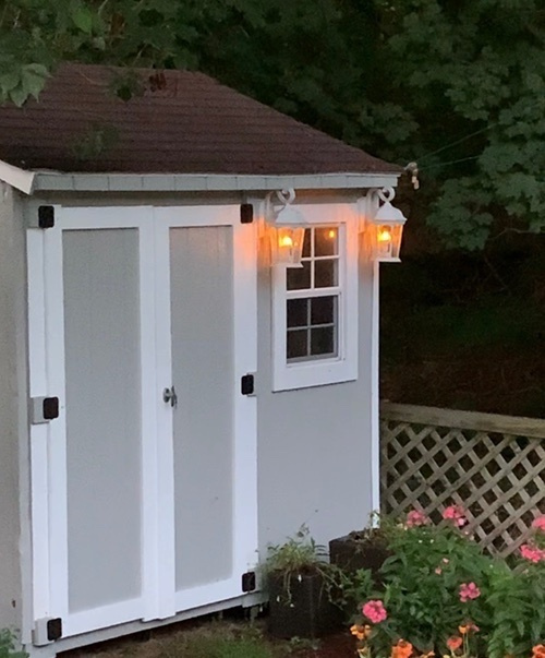Look by www.heelsandhighgloss.com featuring Euri Lighting EFL-140W-MD Flame Wall Lantern, White (Renewed)