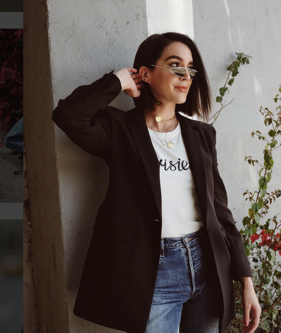 Fresh snip #WeekendLook #WearToWork #ShopStyle #shopthelook #DateNight #OOTD #SpringStyle #denim #blackblazer #blazer #maisonkitsune