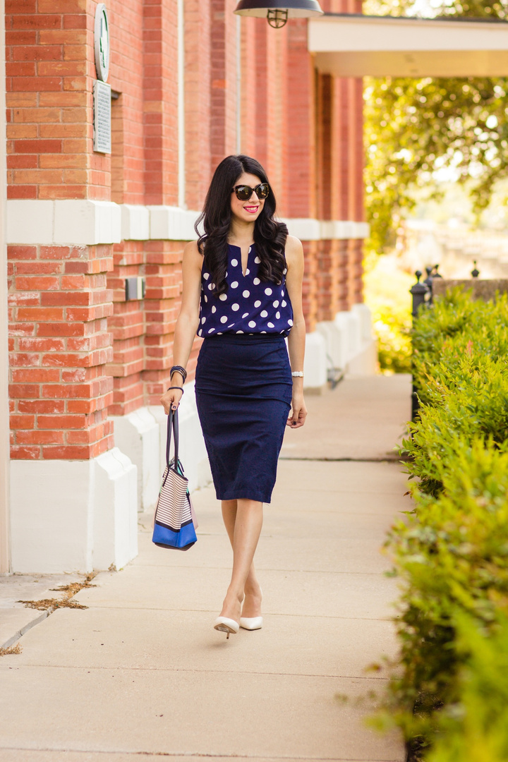 Picking the right prints for work can be challenging! Read my tips and suggestions on how to find the perfect designs for the office #printsforwork #workprints #howtowearprintsatwork #polkadots #pencilskirt #workready #workoutfitoftheday #howtowearprintsattheoffice #dallasblogger #dallasfashion #ssCollective #lookoftheday #getthelook #todaysdetails #currentlywearing #ShopStyleCollective #MyShopStyle #wearitloveit