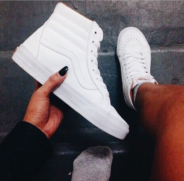 white canvas sk8 hi