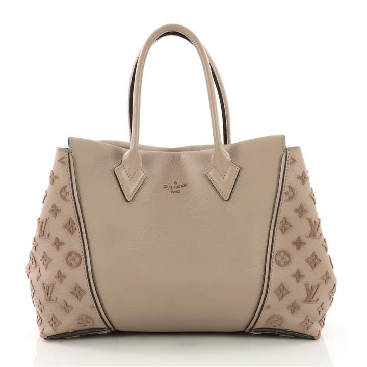 Look by afsanakarim featuring Louis Vuitton Pink Leather Handbag