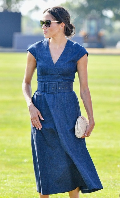 r a picnic, backyard party, or a polo match. #royalblue #picnicoutfit #ootd #meganmarkle #fashion #denimdress #Dresses #Heels