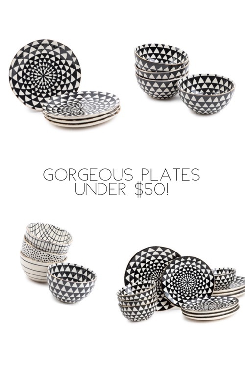 Thyme & Table Dinnerware Black & White Medallion Stoneware Salad Round  Plates, 4 Pack