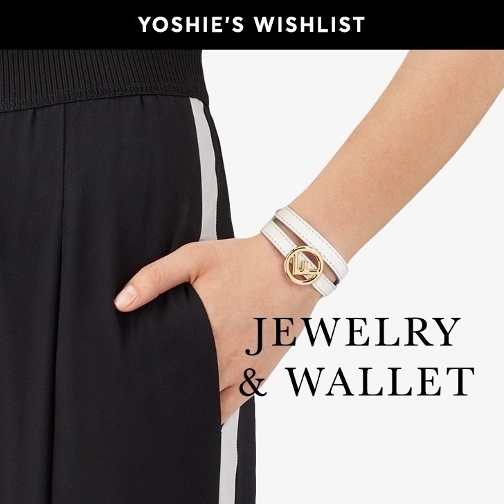 ShopStyleのブラックフライデーは海外ショッピングサイトにフォーカス!この時期に買わなきゃ損なプライスのアイテムが登場するため、ウィッシュリストの作成はとっても肝心です!私がまず狙いたいのはお財布。お財布はやはりラグジュアリーブランドの物をチョイスしてこだわりたいアイテムです。小さめバックにも入るサイズの物を探していて、loeweのpuzzle財布のピンクや、チェリーレッドのSaint Laurentのものがとても気になります!欲しいアイテムがいろんなサイトで販売されている場合は、同じ商品でも全てお気に入りに入れて価格を比較するのがポイントですよ!
また、秋冬はきらきらとしたジュエリーで暗くなりがちなコーデを華やかにしたくなります。YOOXで見つけた、First People Firstのジュエリーは手の届きやすいプライスかつデザインも個性的で、即ウィッシュリストに入れてしまいました。他にもFendiのロゴが入ったアクセサリーはゲットしたい憧れアイテムですし、パールやカラフルなストーンのジュエリーは冬のコーデに是非取り入れたいところ。皆さんも自分が気になるアイテムのウィッシュリストを作ってブラックフライデーを楽しんでくださいね!