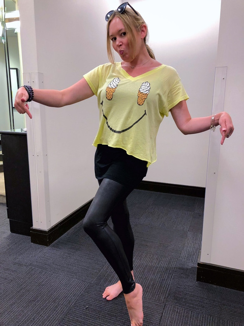 le #shopstyle #fashion #spanx #leggings #trendy #trends #falltrends #dealalert #sale #fallfashion #lifestyle #fallfashion2019