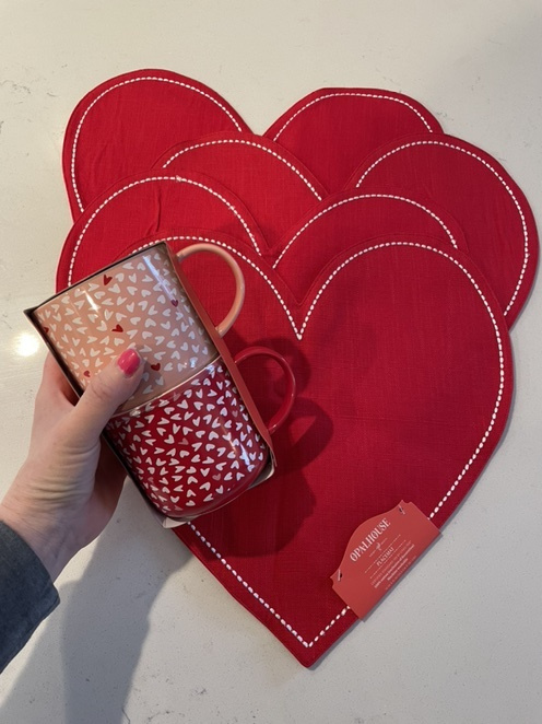 https://i.shopstyle-cdn.com/i/d03532cf-830b-4226-ac59-8a3c5de7424d/1f0-296/15oz-2pk-stoneware-hearts-mugs-red-pink-opalhousetm-seekingzest.jpeg