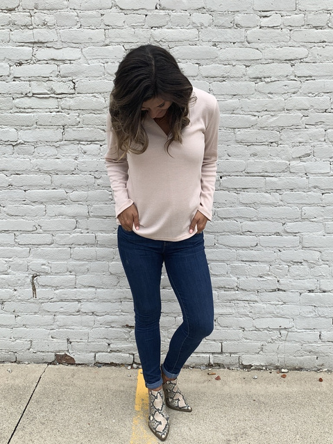 Famulily Womens Long Sleeve Tshirt V Neck Loose Fit Soft Waffle Knit Thermal Tops