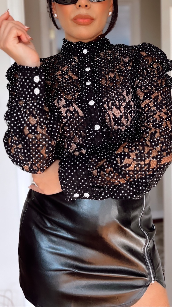 Look by byerikabatista featuring Respect Black and White Lace Button-Up Polka Dot Top