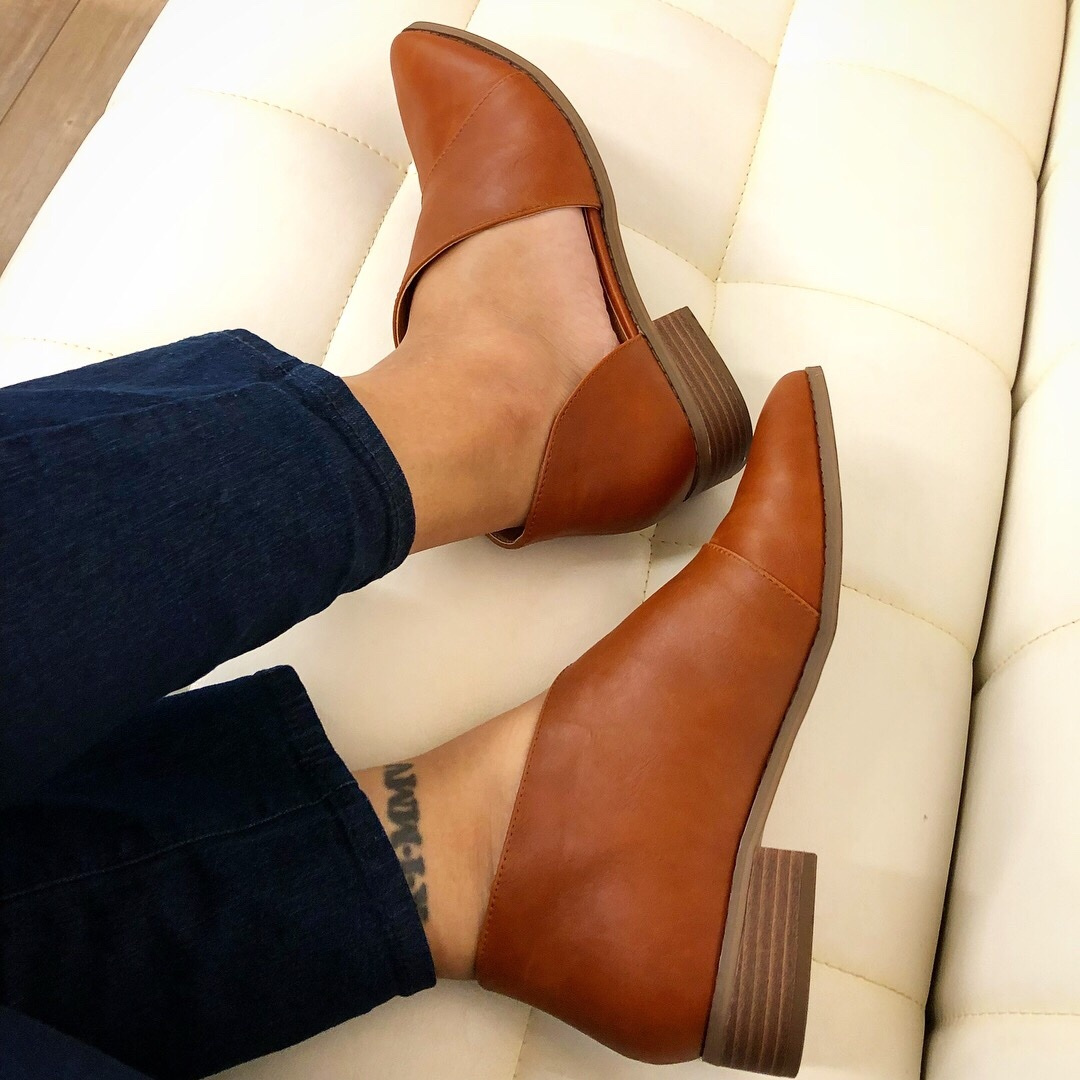 Women's wenda cut out on sale booties