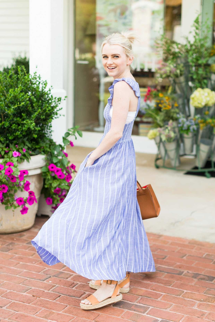 Who doesn’t love a sweet summer sundress! Living in and loving this midi (maxi on me) style lately and yes, totally under $100! || CLICK the link in my Instagram profile to shop my EXACT look now! || #ShopStyle #shopthelook #SpringStyle #SummerStyle