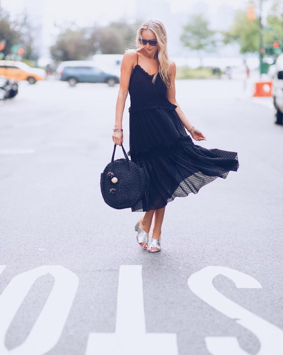 Lotta Black Dress