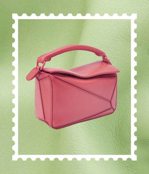 Loewe Small Puzzle Bag In Satin Calfskin in Pink