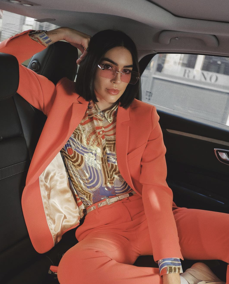 Headed to the next show 🍊 #TravelOutfit #WeekendLook #ShopStyle #SummerStyle #shopthelook #MyShopStyle #OOTD #DateNight #SpringStyle #paris #orangesuit #suit #bright