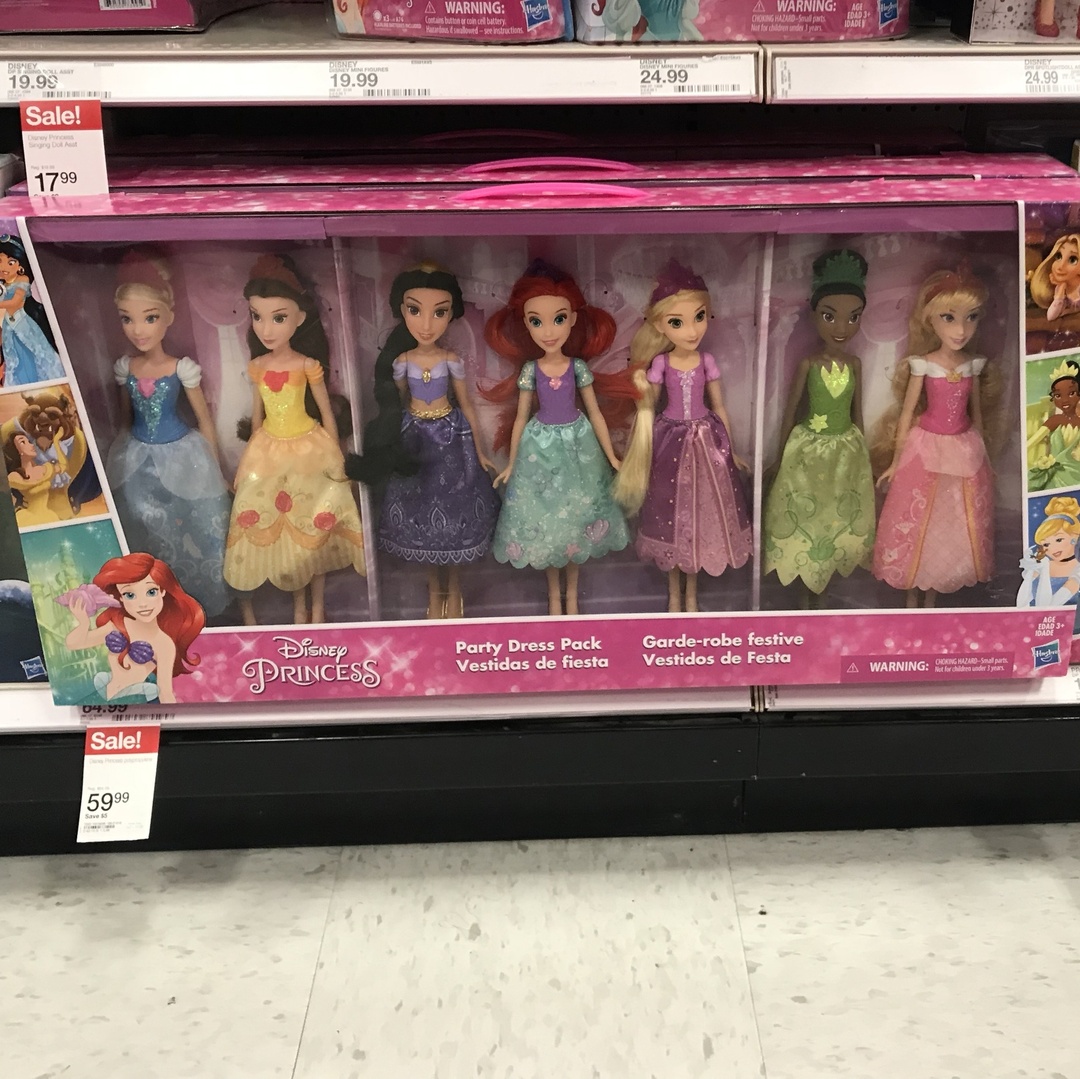 NEW & SEALED Disney Princess Party Dress Pack Set of 7 *DAMAGED BOX 