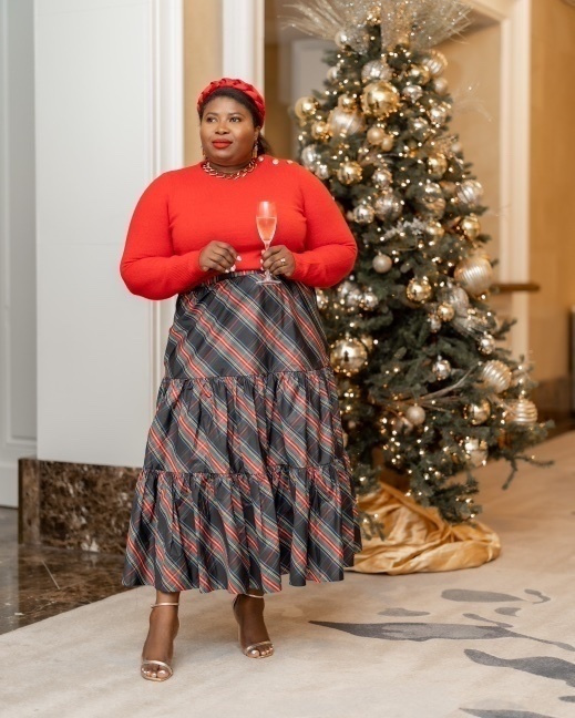Look by Makeda Saggau-Sackey featuring Tiered maxi skirt in black Stewart tartan taffeta