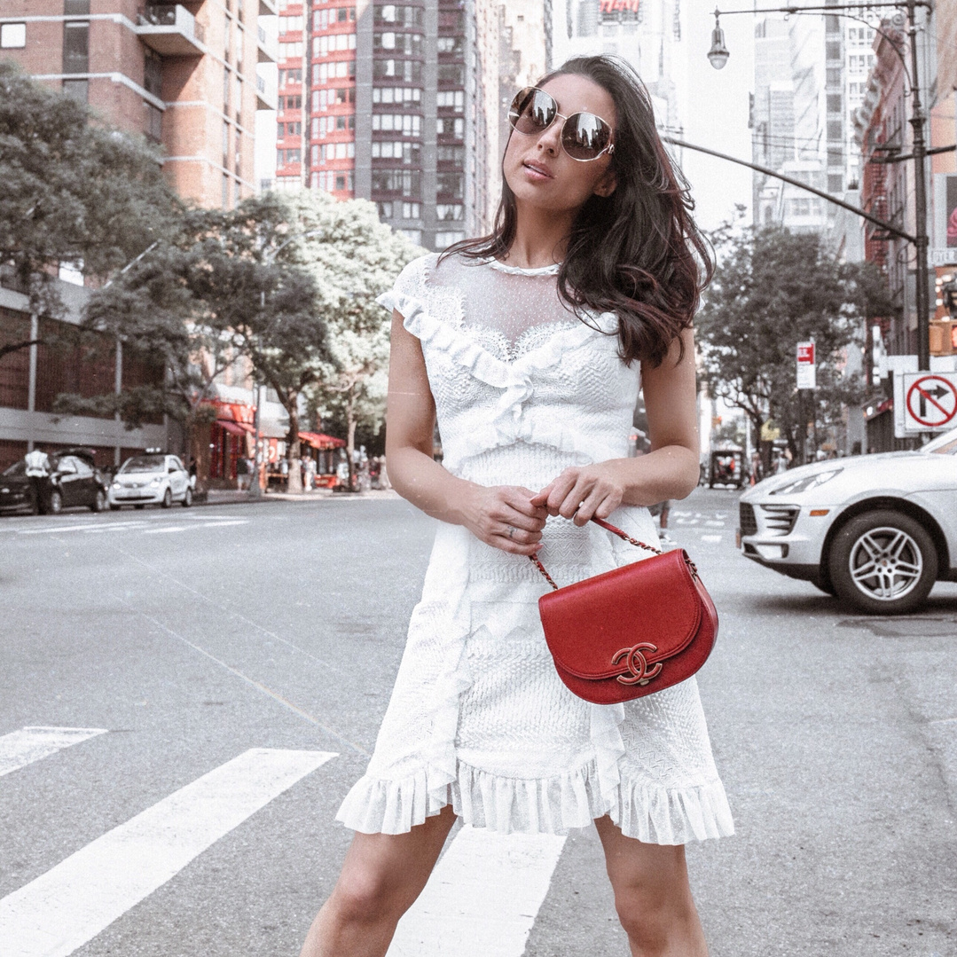 ❁ This was taken last week. Pre-engagement, post-spray tan, and before leaving my FAVE @gucci sunglasses in a cab. 🤦🏻♀️ Life moves pretty quick. 😜// 📸: @bloggerphotographer ❁ | #hautehouseflower