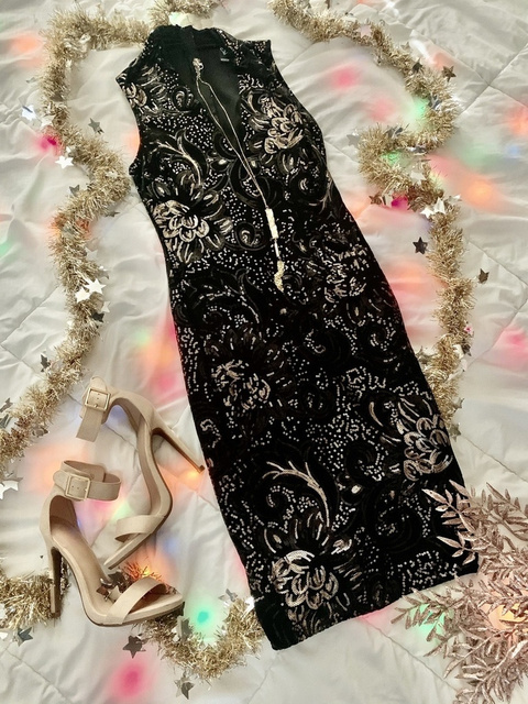 stmas or New Years parties!!  #OOTD #Christmas #ChristmasOutfits #ChristmasDress #NewYearDress #PartyDress #Ad #AffiliateLink